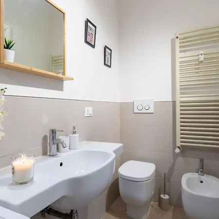 Gale Apartments- Luz * Bologna